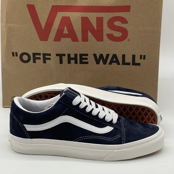 Old Skool Navy Blue Suede Vans - Picture 6 of 12